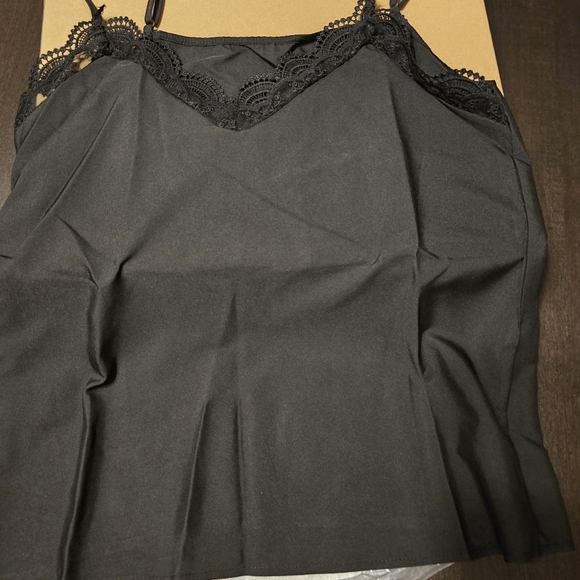 Top - Picture 3 of 5